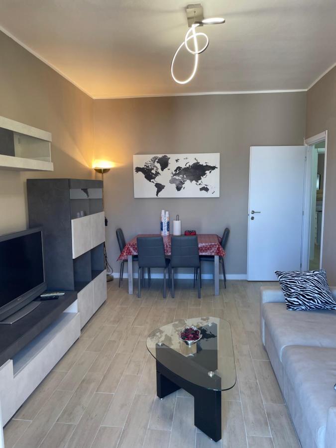 Ferienwohnung Casa Iris Rozzano Exterior foto